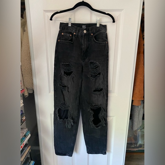 BDG Denim - BDG High Rise Baggy size 24 Black Distressed Jeans